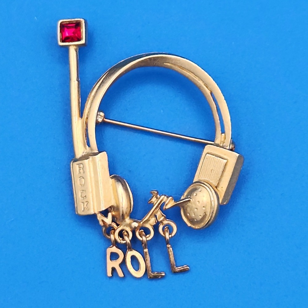Vintage Gold Tone Rock N Roll Headphones Brooch Red Rhinestone Music Pin